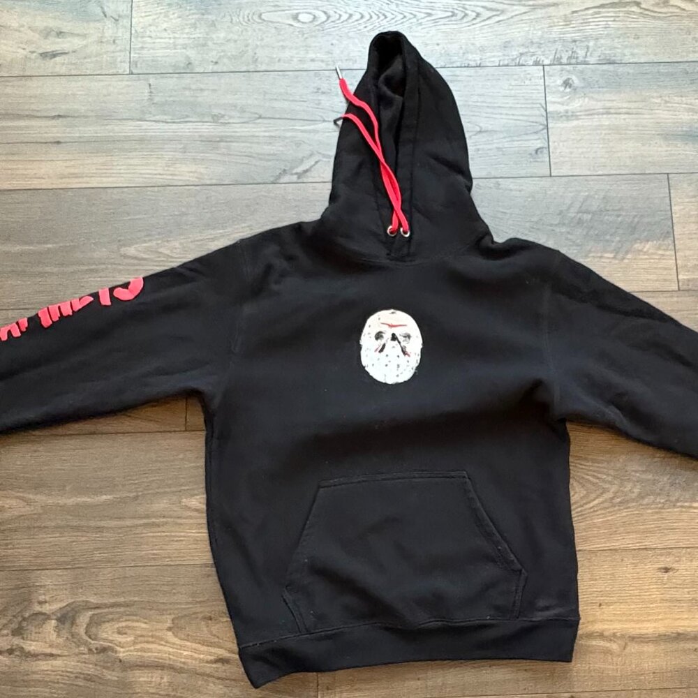 Shoe Palace x Friday The 13th Black Hooded Sweatshirt Jason Voorhees Size Large